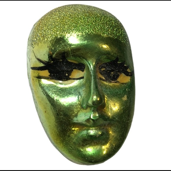 VINTAGE Green Mask brooch pin - Picture 3 of 7
